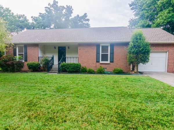 618 Glencoe Ct , Franklin, TN 37064