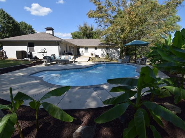 1920 Hampton Dr , Lebanon, TN 37087