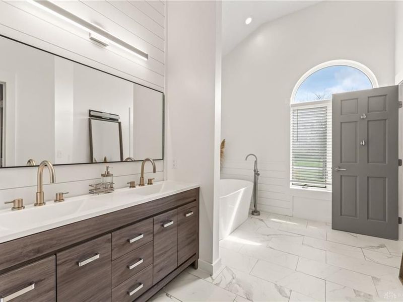 5775 Swan Drive, Clayton, OH 45315 Photo 41