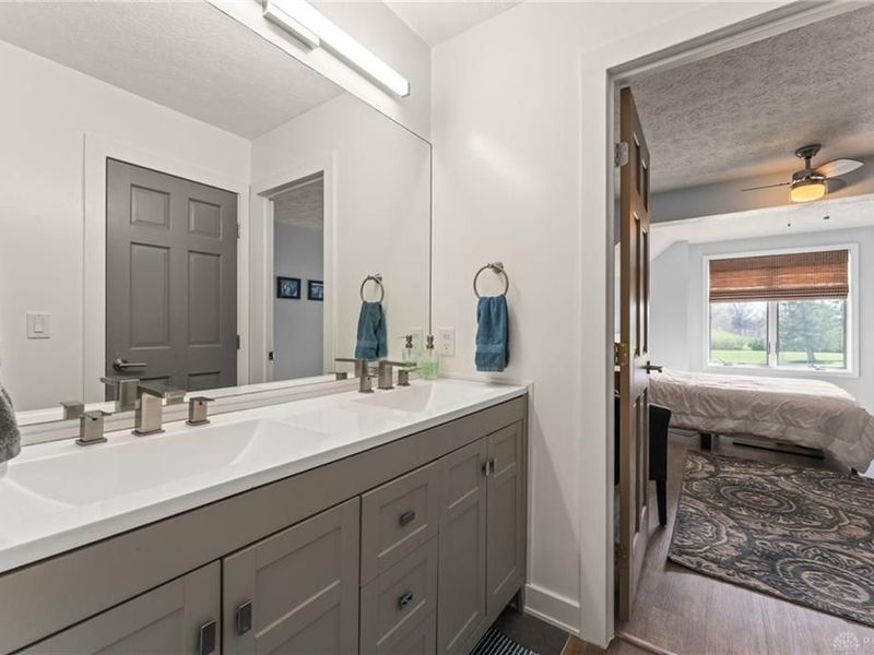 5775 Swan Drive, Clayton, OH 45315 Photo 57