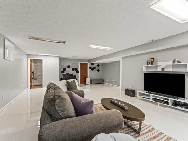 5775 Swan Drive, Clayton, OH 45315 Photo 62