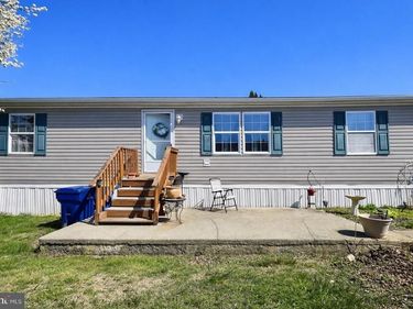 116 ERICA CIRCLE, HONEY BROOK, PA 19344