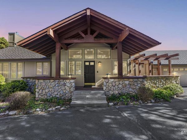 1172 Hankins Rd N, Twin Falls, ID 83301