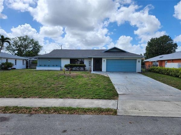 1924 Bolado PKWY , CAPE CORAL, FL 33990