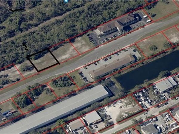 330 NE 2nd PL , CAPE CORAL, FL 33909