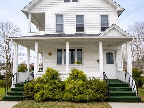 300 Division Street, Unit 2 upstairs, Amsterdam, NY 12010