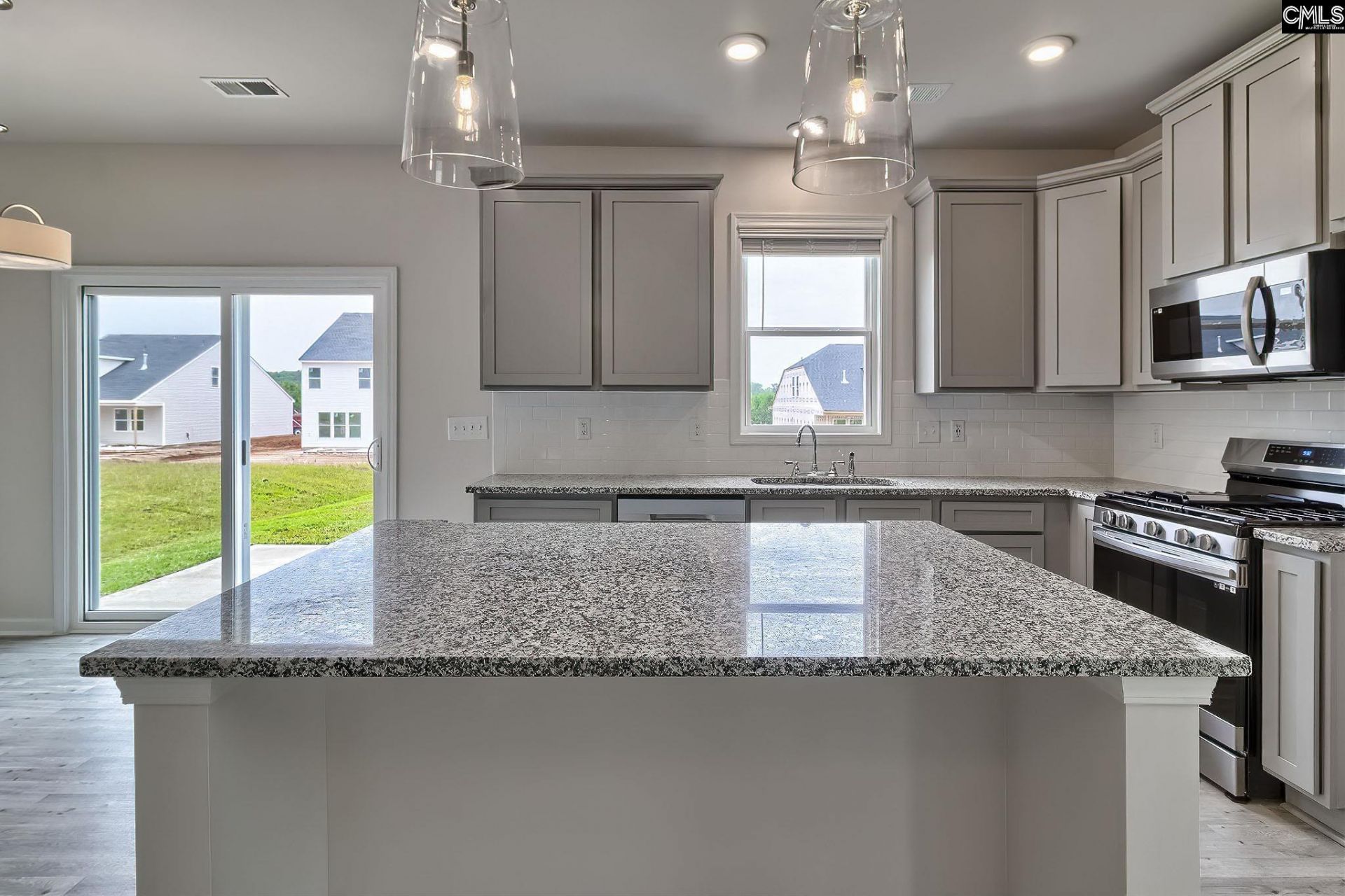 826 Huxley Lane  Photo 11