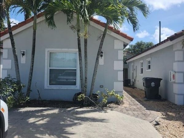 4828 Cambridge Street, Greenacres, FL 33463