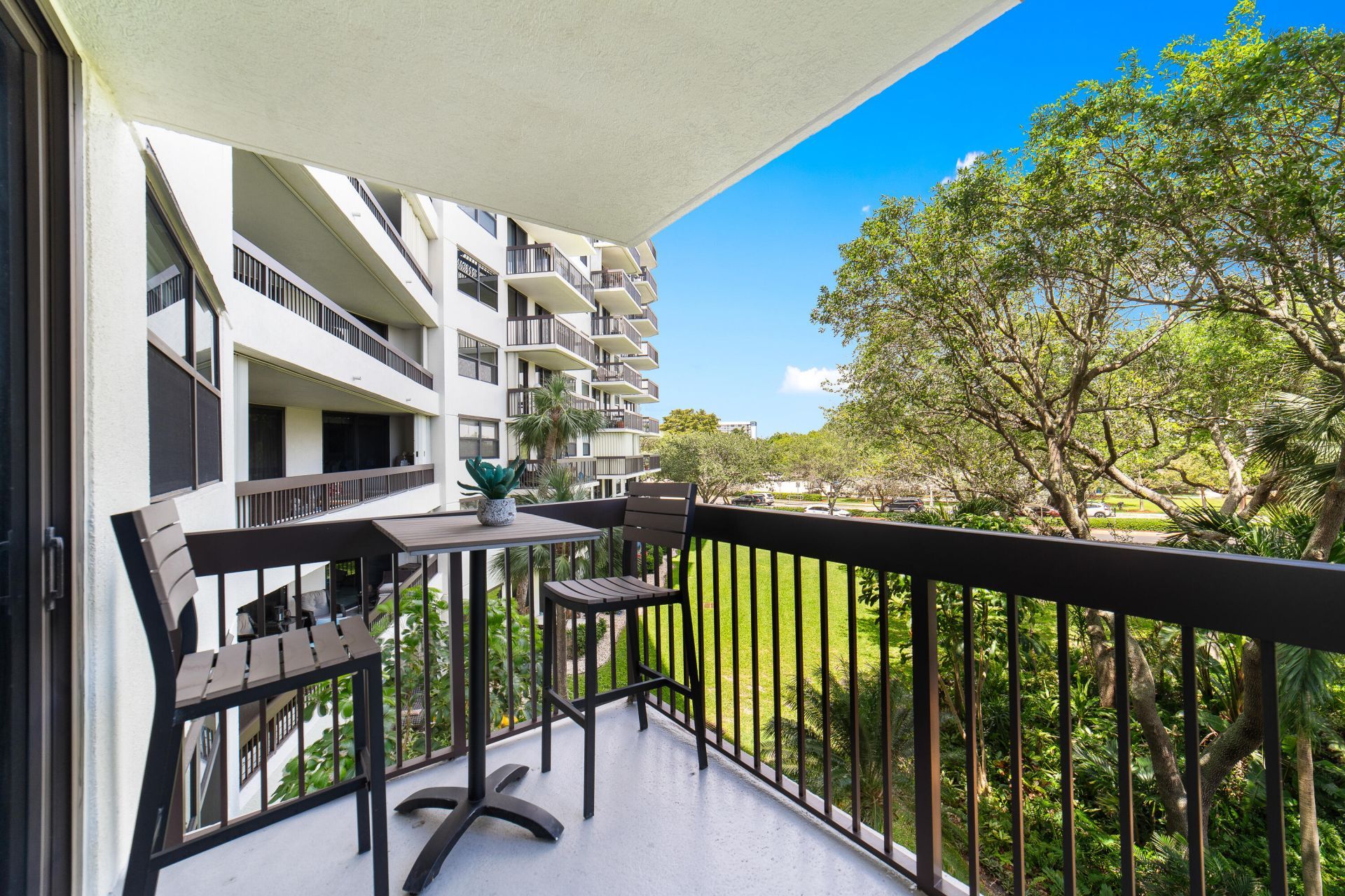 2900 NE 14th Street Causeway, Unit 305, Pompano Beach, FL 33062 Photo