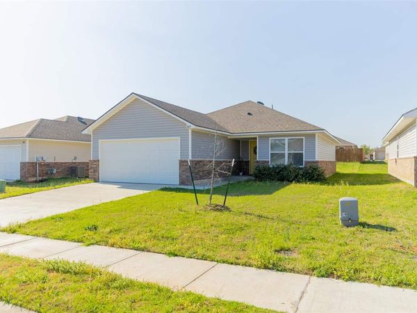 1825 E Krayler Avenue, Stillwater, OK 00000