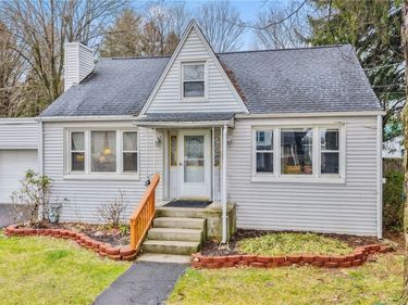 108 Martha Road, Vestal, NY 13850