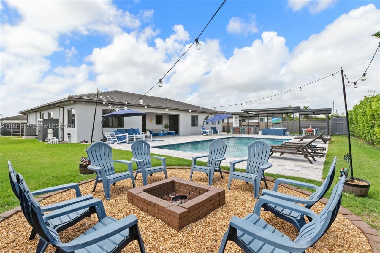 13217 SW 227th St , Miami, FL 33170 Photo