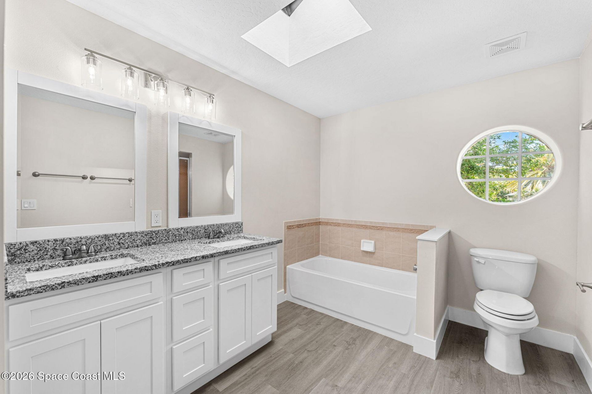 765 Brookedge Terrace , Sebastian, FL 32958 Photo