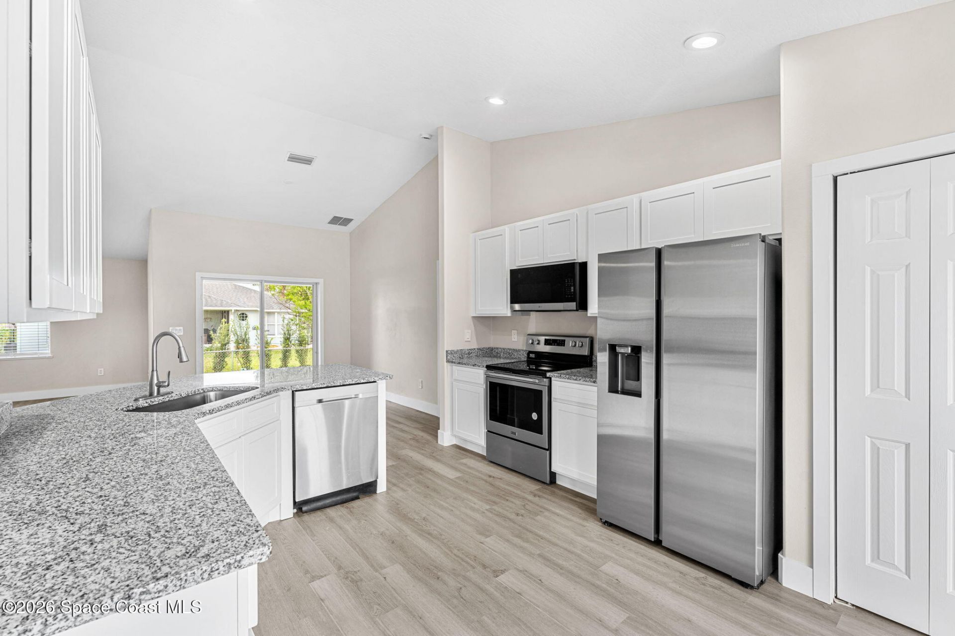 765 Brookedge Terrace , Sebastian, FL 32958 Photo