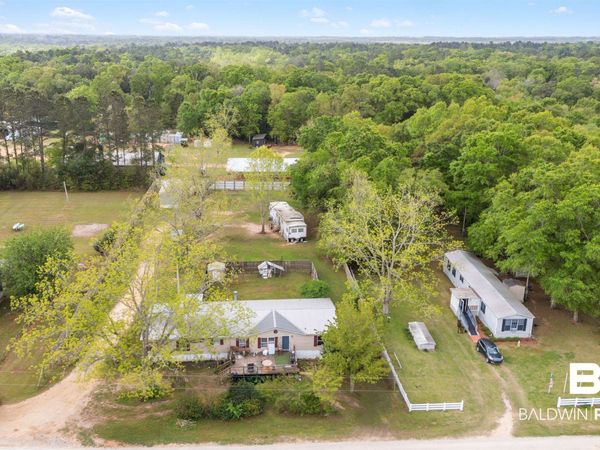 15874 Machulka Lane, Silverhill, AL 36576