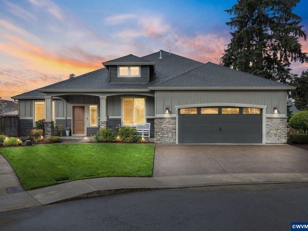 1481 N Fir St, Canby, OR 97013