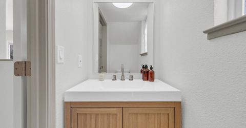 6850 Forsythia Way, Reno, NV 89506 Photo