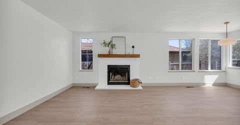 6850 Forsythia Way, Reno, NV 89506 Photo