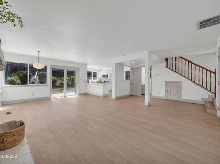 6850 Forsythia Way, Reno, NV 89506 Photo