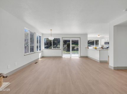 6850 Forsythia Way, Reno, NV 89506 Photo