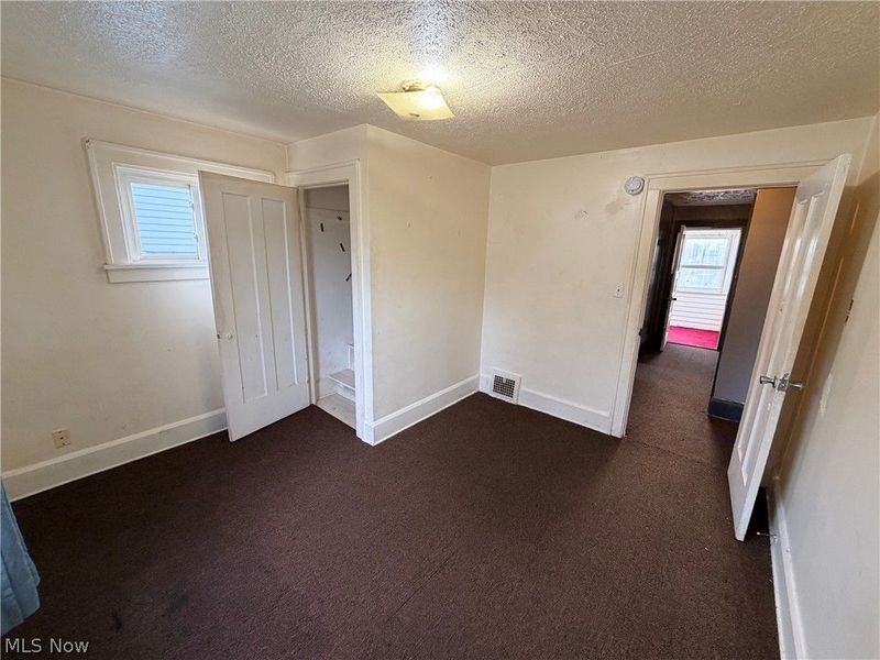 5328 Vine Street, Maple Heights, OH 44137 Photo 12