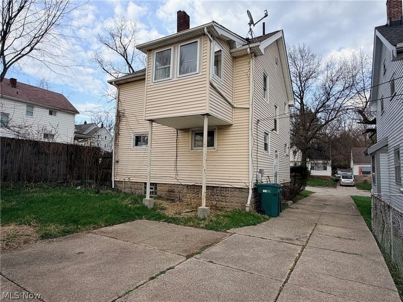 5328 Vine Street, Maple Heights, OH 44137 Photo 4