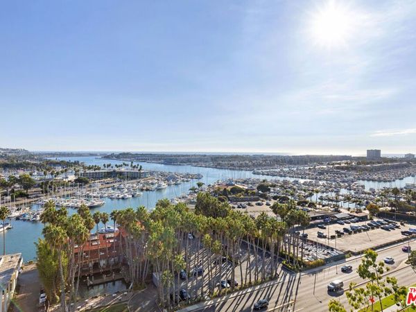 13600 Marina Pointe Drive, Unit 1609, Marina Del Rey, CA 90292