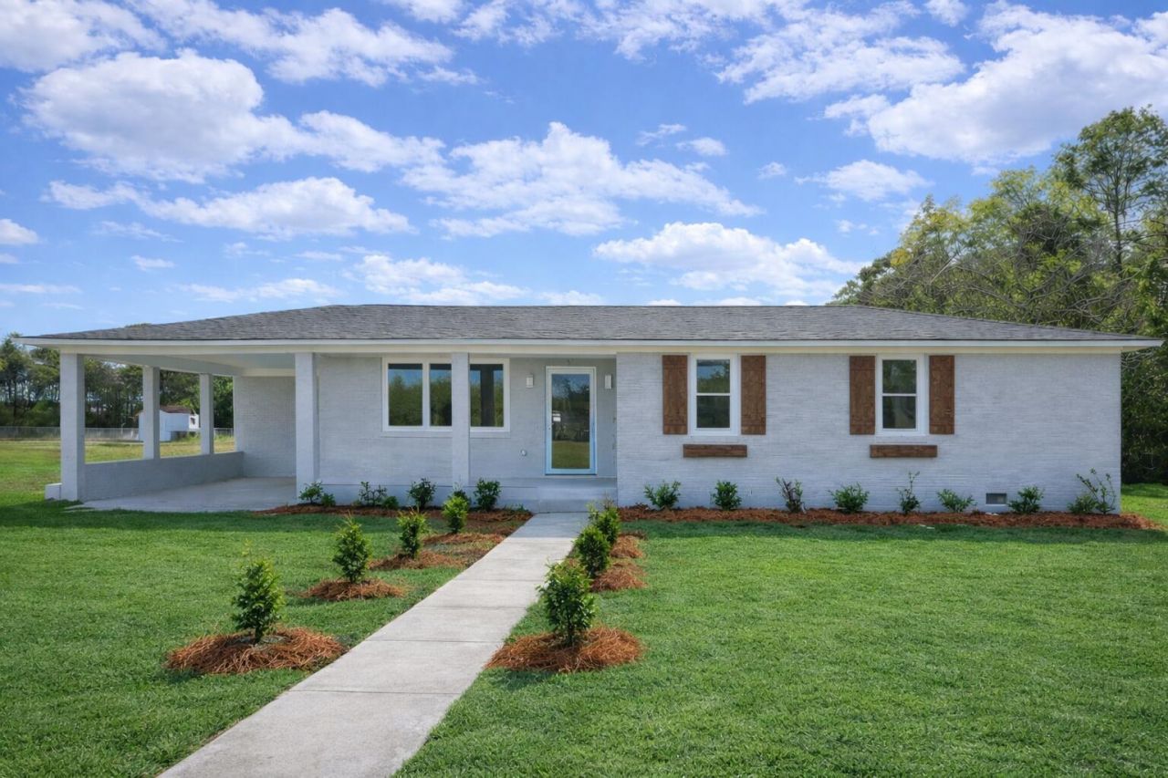 1142 Pearson Road Manning, SC 29102