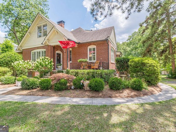 1878 A Cambridge Avenue, College Park, GA 30337