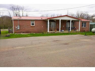 492 Main Street, Beverly, WV 26253