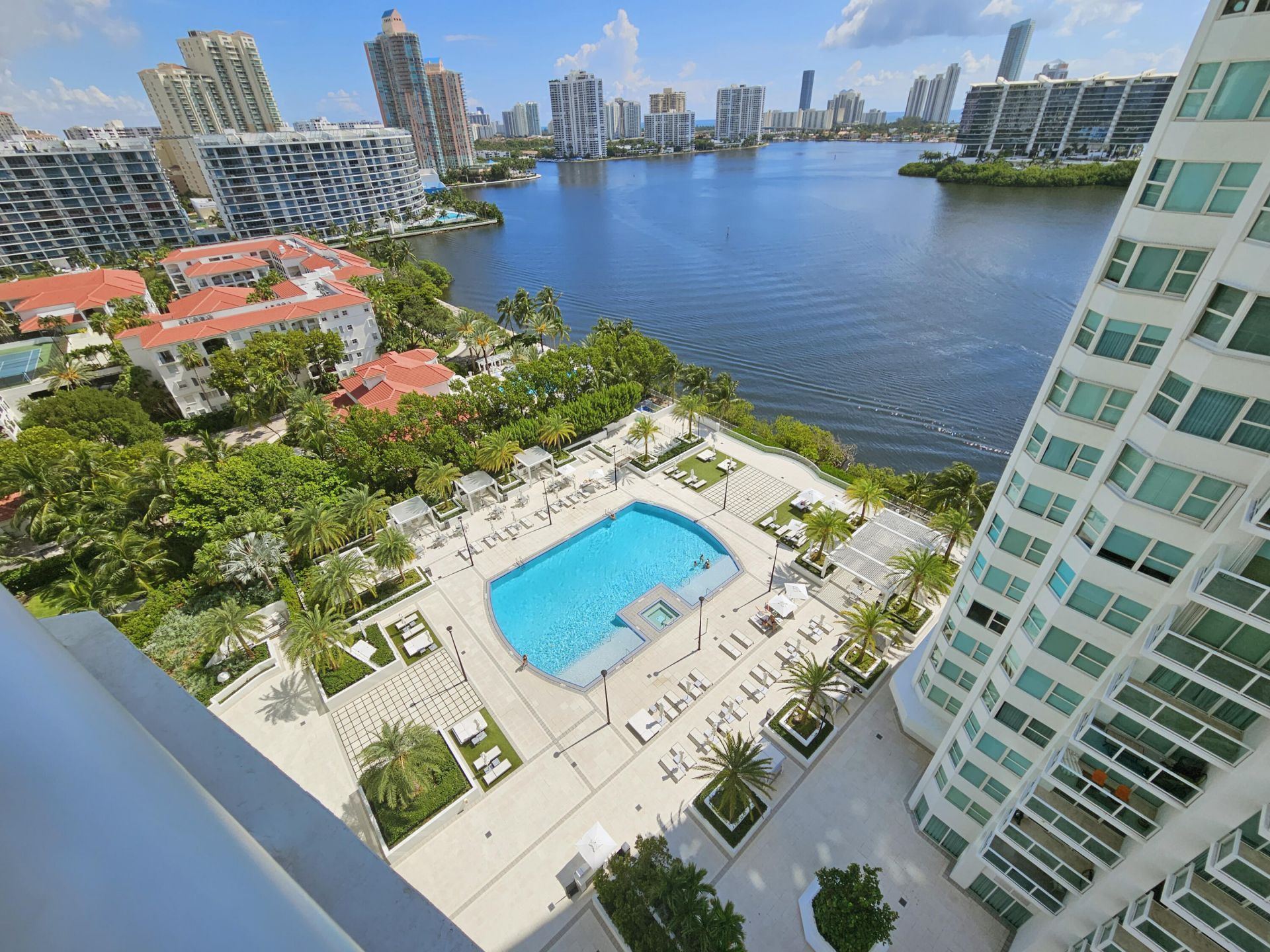 3301 NE 183rd Street, Unit 1609, Aventura, FL 33160 Photo