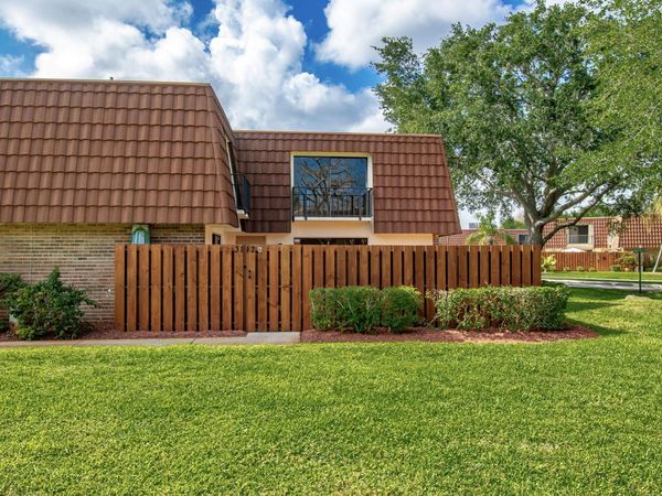 3112 Spanish Wells Drive, Unit 14-a, Delray Beach, FL 33445