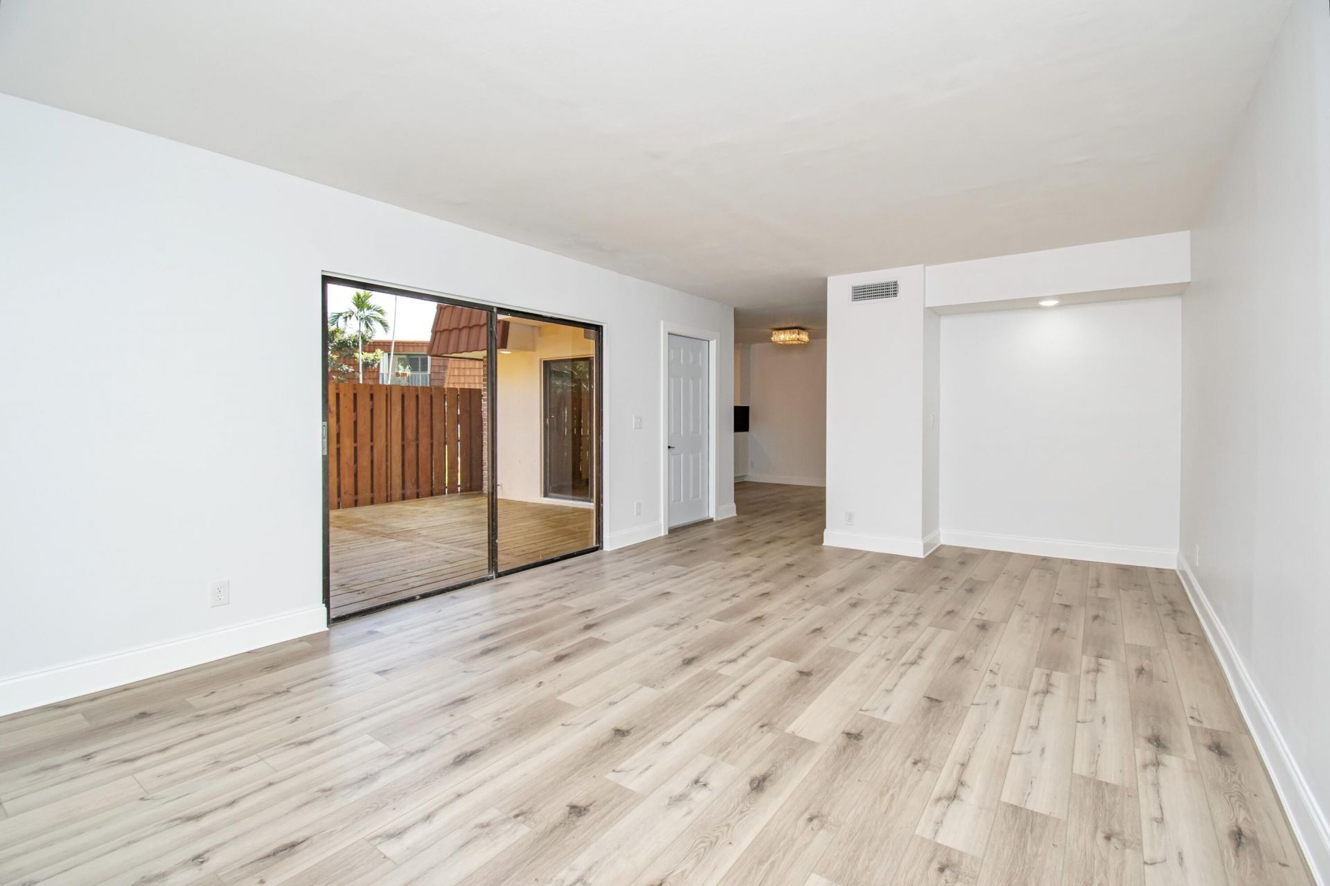 3112 Spanish Wells Drive, Unit 14-a, Delray Beach, FL 33445 Photo