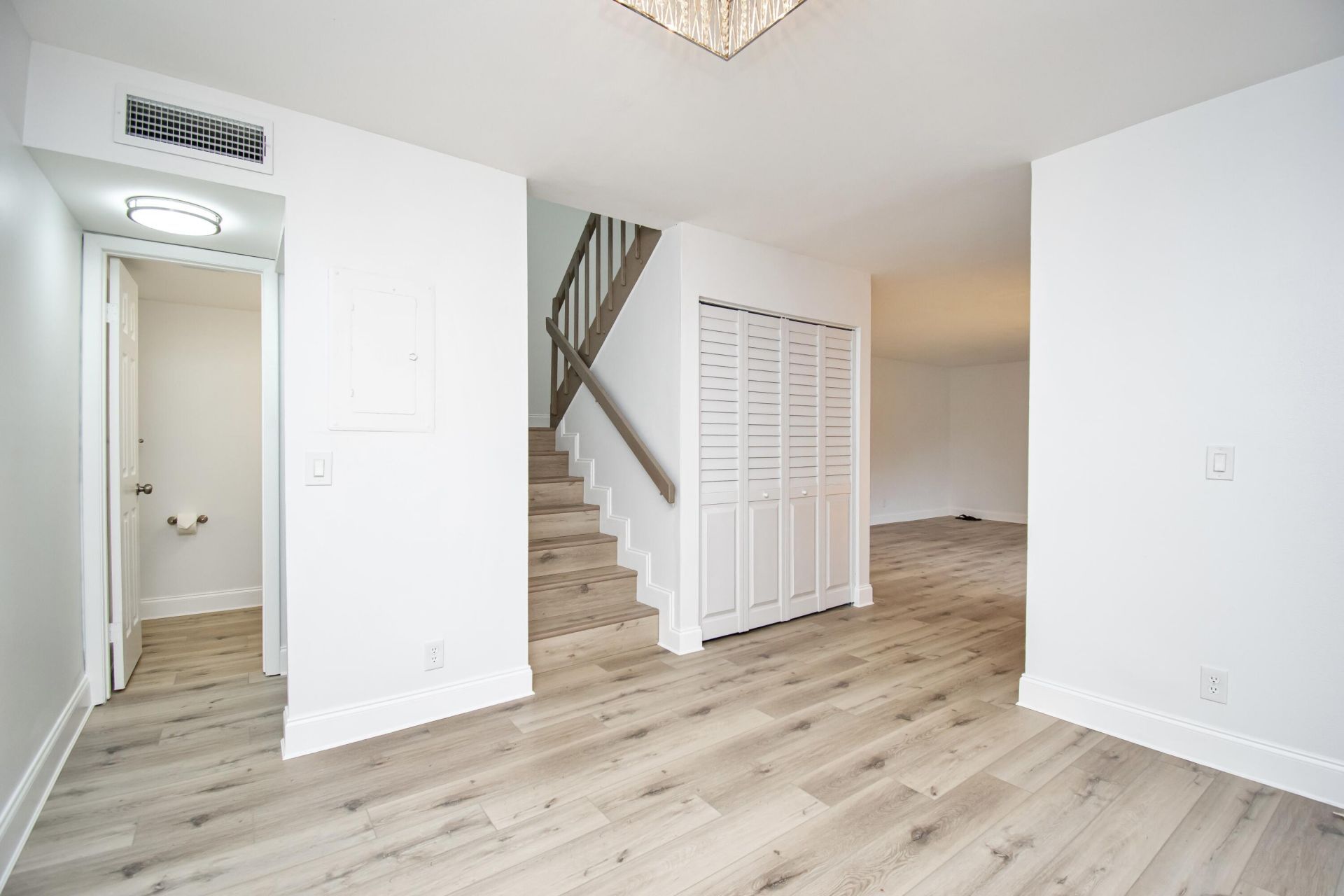 3112 Spanish Wells Drive, Unit 14-a, Delray Beach, FL 33445 Photo