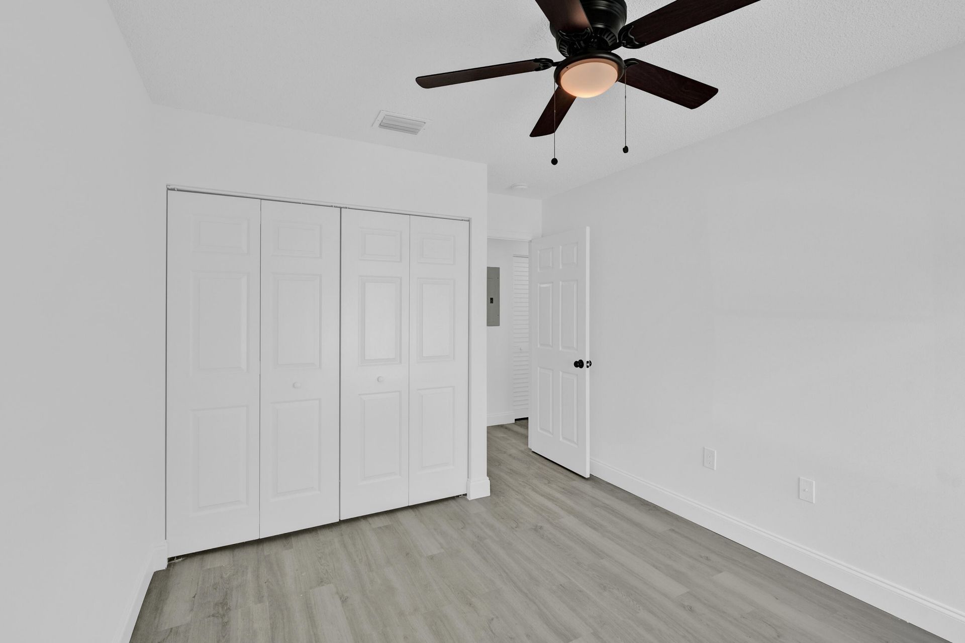 16440 SW 96th Terrace, Miami, FL 33196 Photo