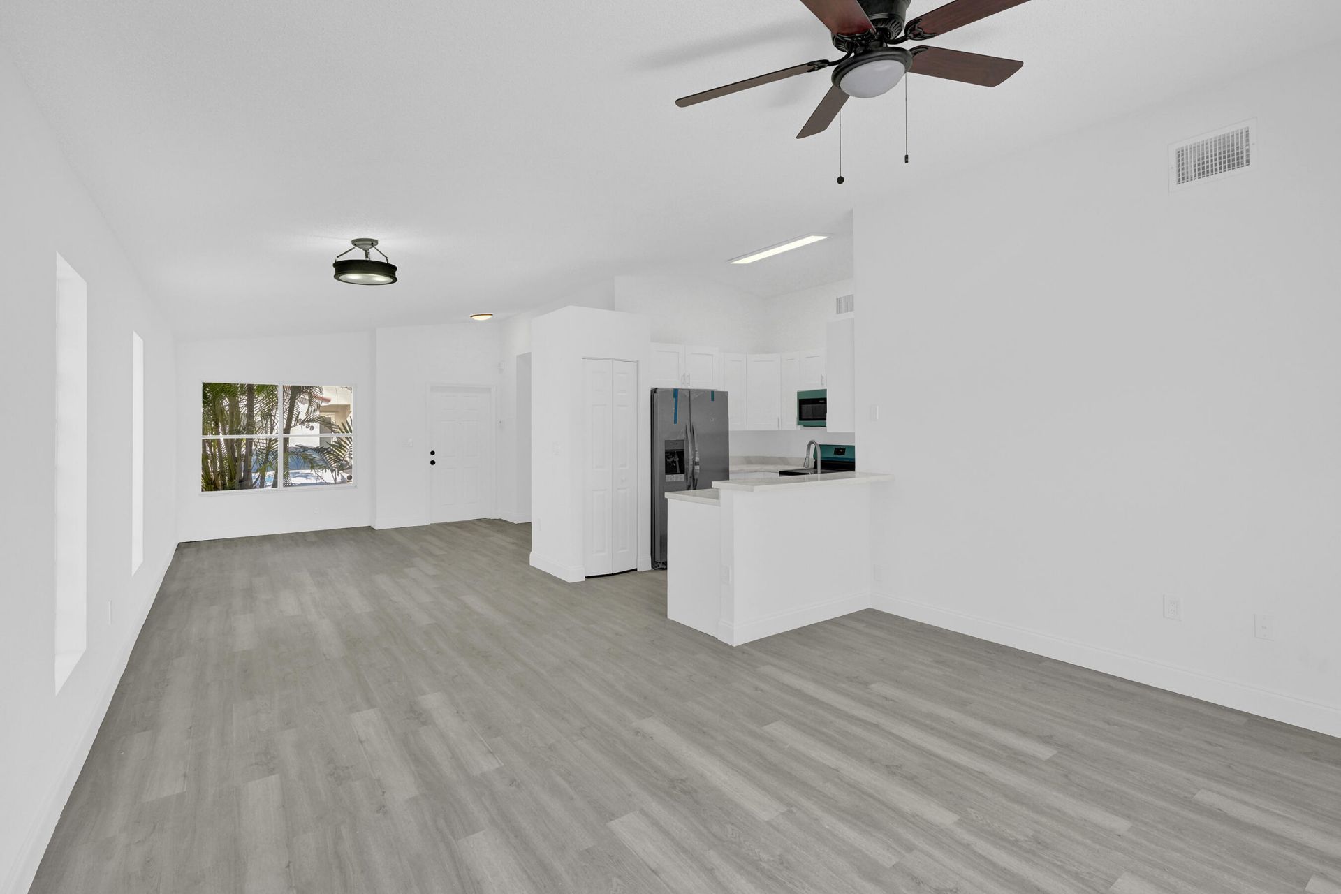 16440 SW 96th Terrace, Miami, FL 33196 Photo