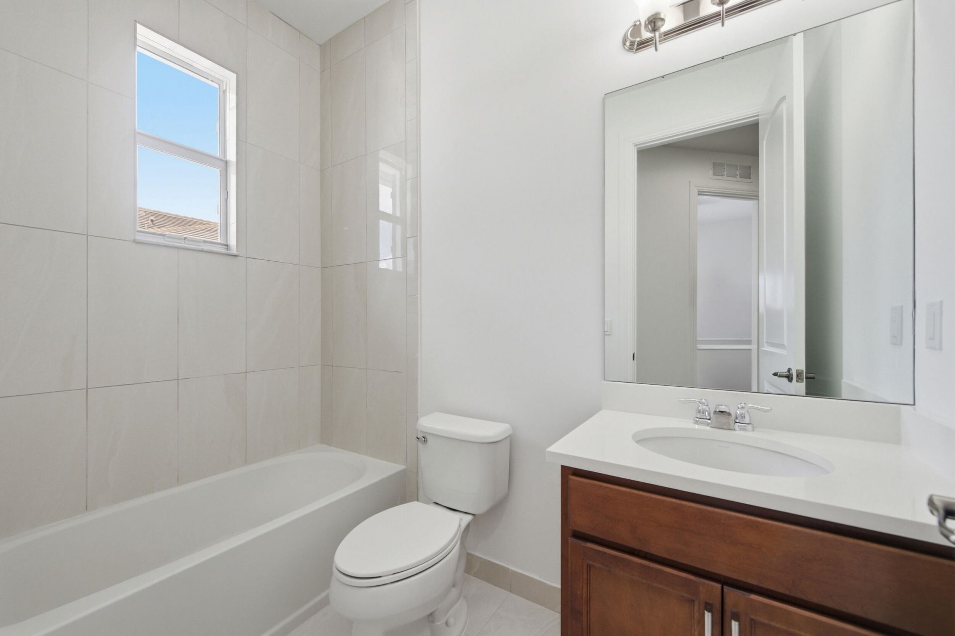 54 Palm Lane, Royal Palm Beach, FL 33411 Photo