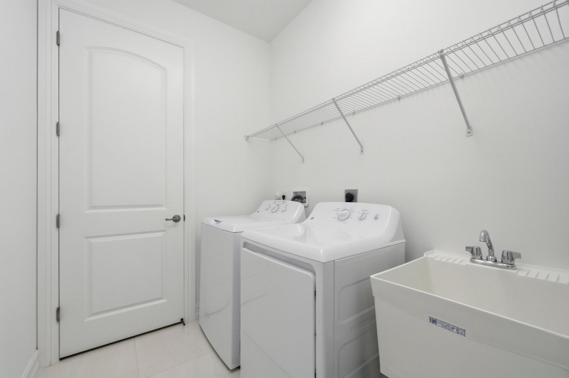 54 Palm Lane, Royal Palm Beach, FL 33411 Photo