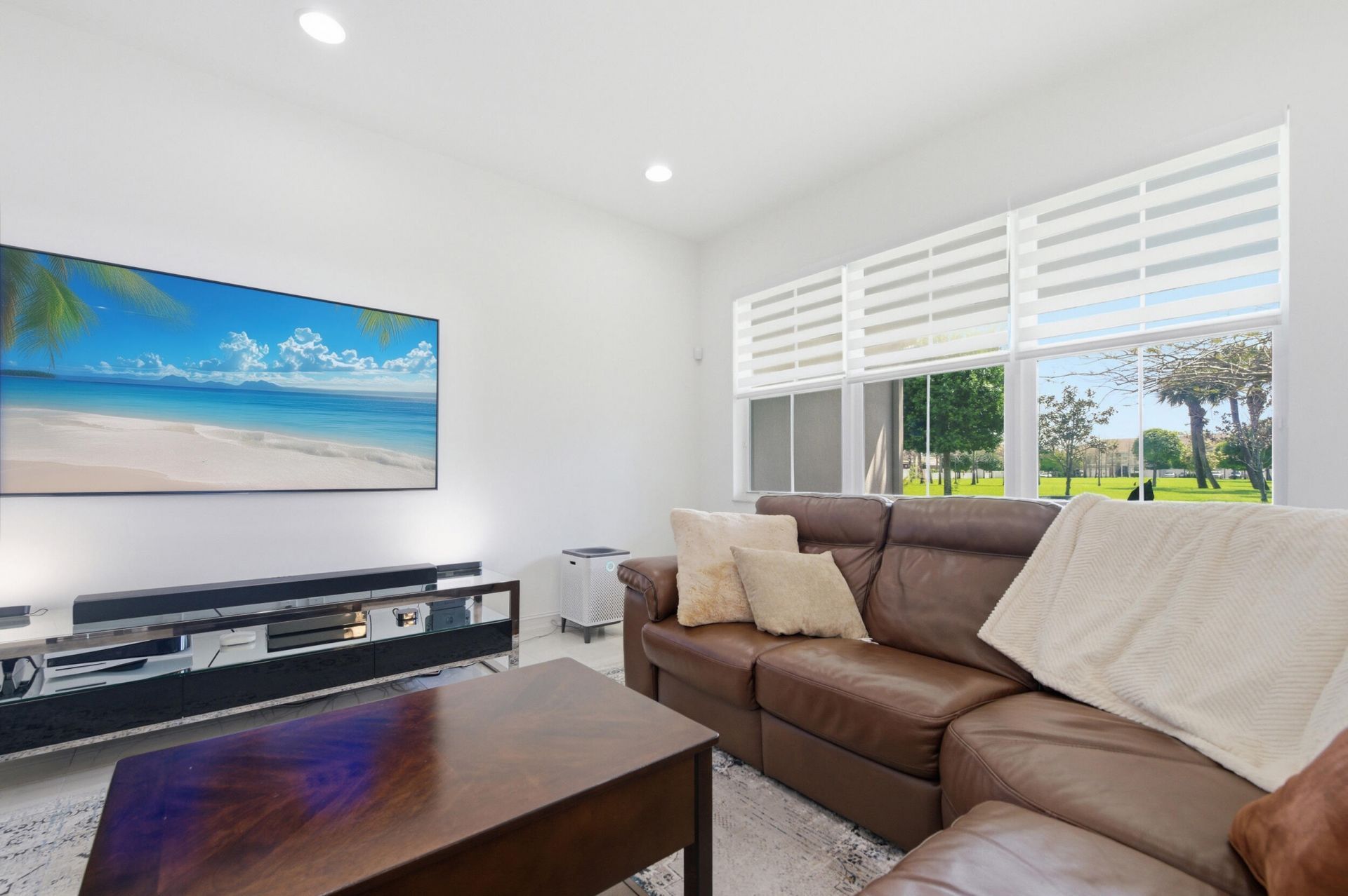 54 Palm Lane, Royal Palm Beach, FL 33411 Photo