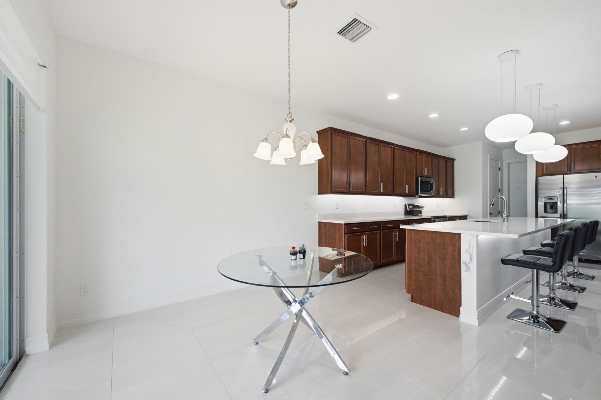 54 Palm Lane, Royal Palm Beach, FL 33411 Photo