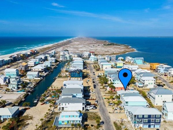 7417 Grand Navarre Boulevard, Navarre, FL 32566