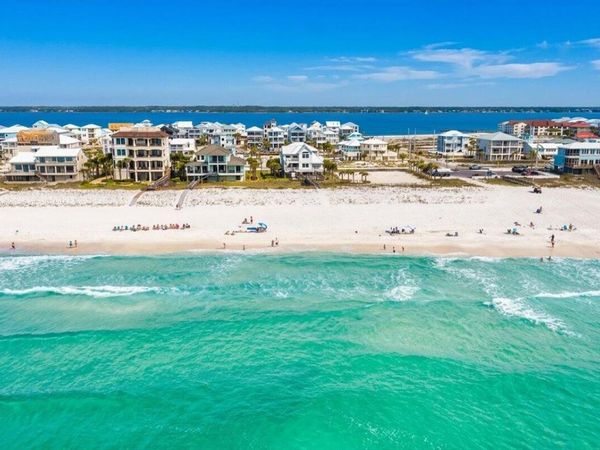 7417 Grand Navarre Boulevard, Navarre, FL 32566