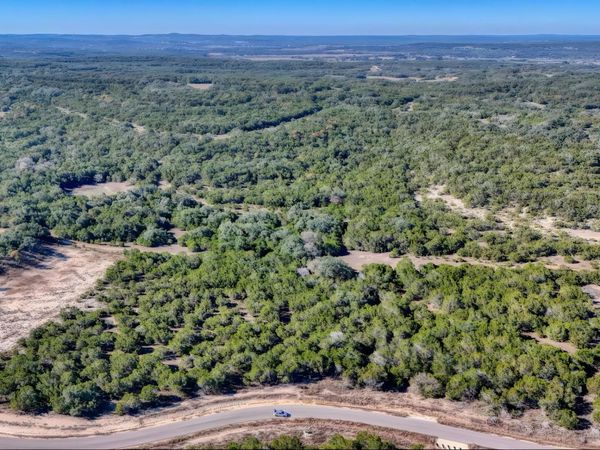 1671 Noble TRL, Canyon Lake, TX 78133