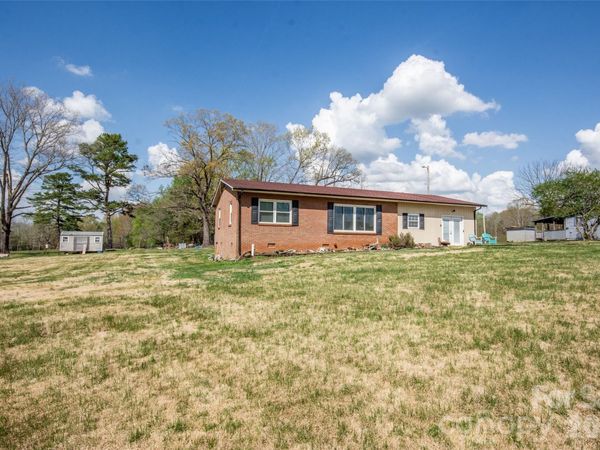 120 Mitch Road, Union Grove, NC 28689