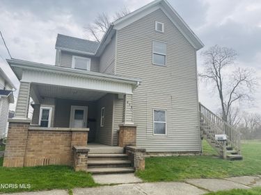213 Clinton Street, Findlay, OH 45840