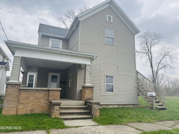 213 Clinton Street, Findlay, OH 45840