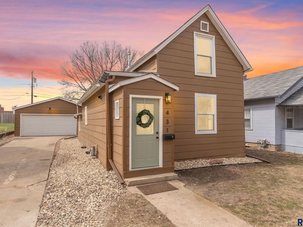 431 N French Ave, Sioux Falls, SD 57103