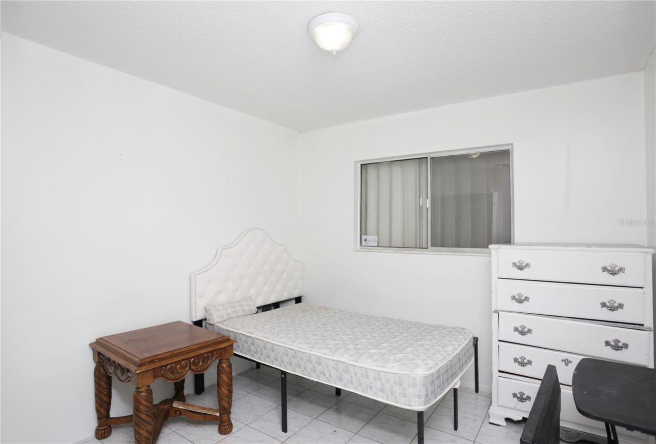 597 Bablonica Drive , Orlando, FL 32807 Photo