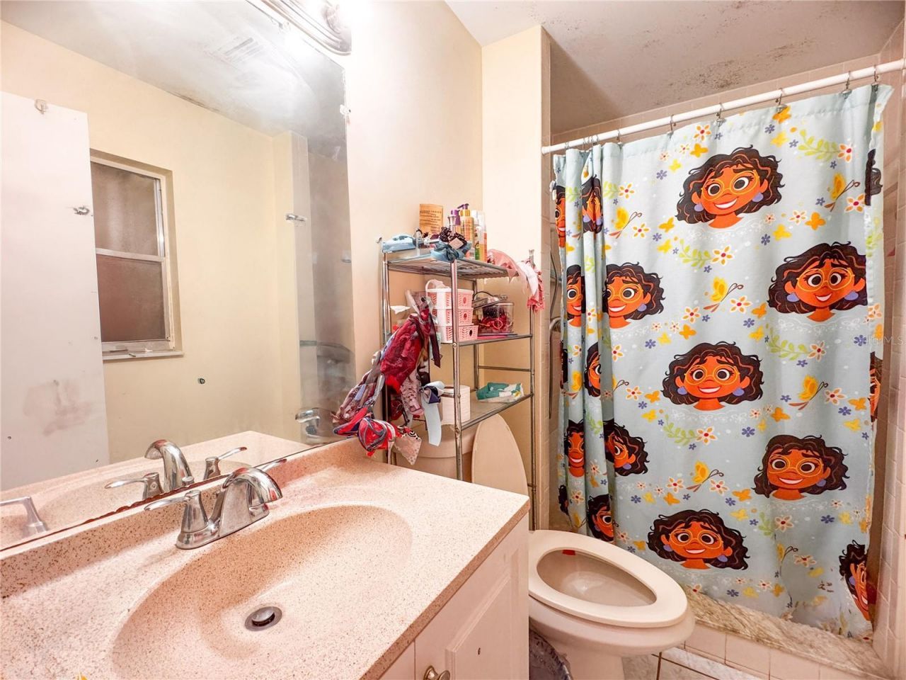 597 Bablonica Drive , Orlando, FL 32807 Photo