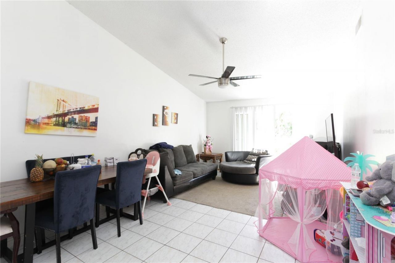 597 Bablonica Drive , Orlando, FL 32807 Photo